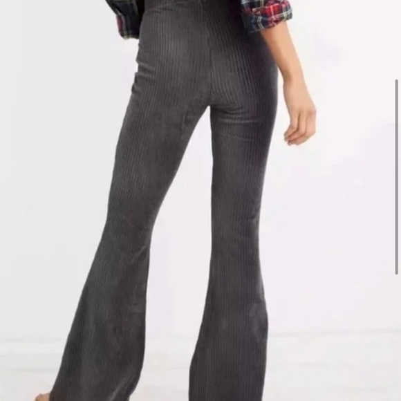 Aerie Groove-On Velour High Waisted Flare stretchy pants w hippy vibe - Picture 6 of 14